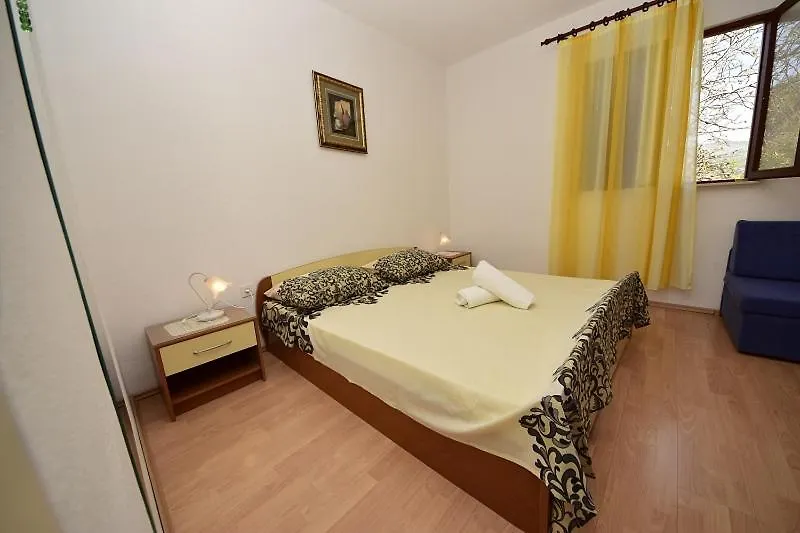 Zora Apartment Seget Vranjica