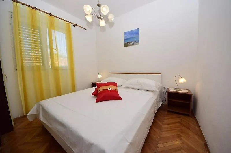 Appartamento Zora Seget Vranjica