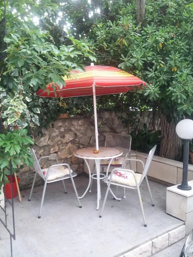 Appartamento Zora Seget Vranjica